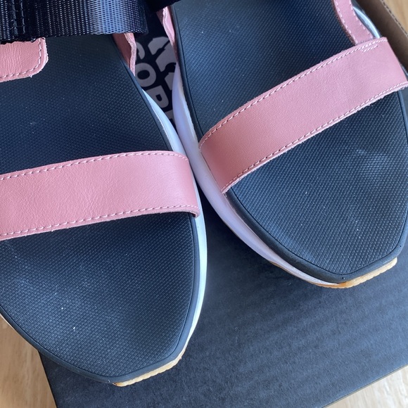 WOMEN'S KINETIC IMPACT SLING SPORTY SANDAL - Picture 7 of 11